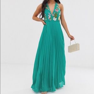 Embroidered turquoise maxi dress with pleat skirt